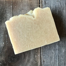 Load image into Gallery viewer, cucumber mint soap