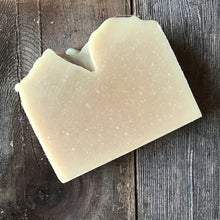 Load image into Gallery viewer, leather & smoke soap